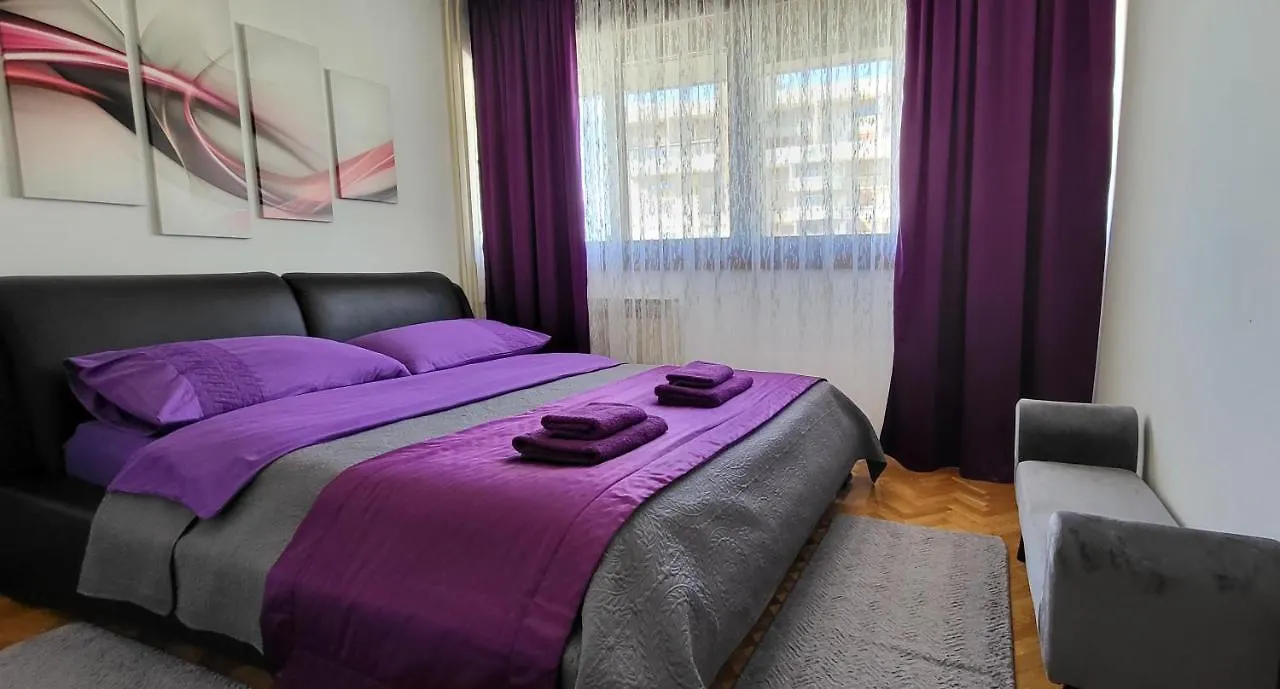Apartment Amber S Podzemnom Garazom 0*, Split