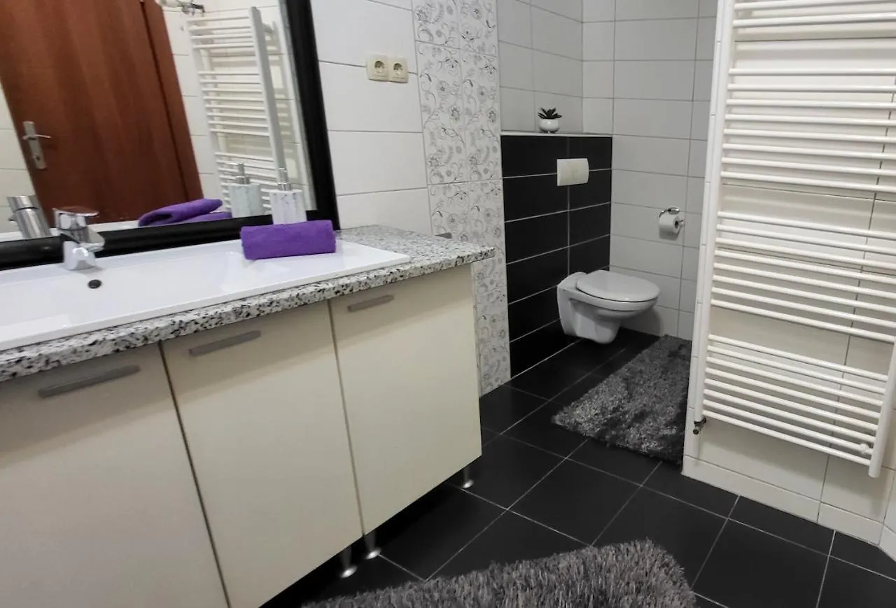 Apartment Amber S Podzemnom Garazom  Split